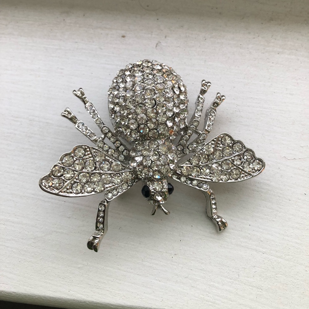 Bumble Bee Brooch